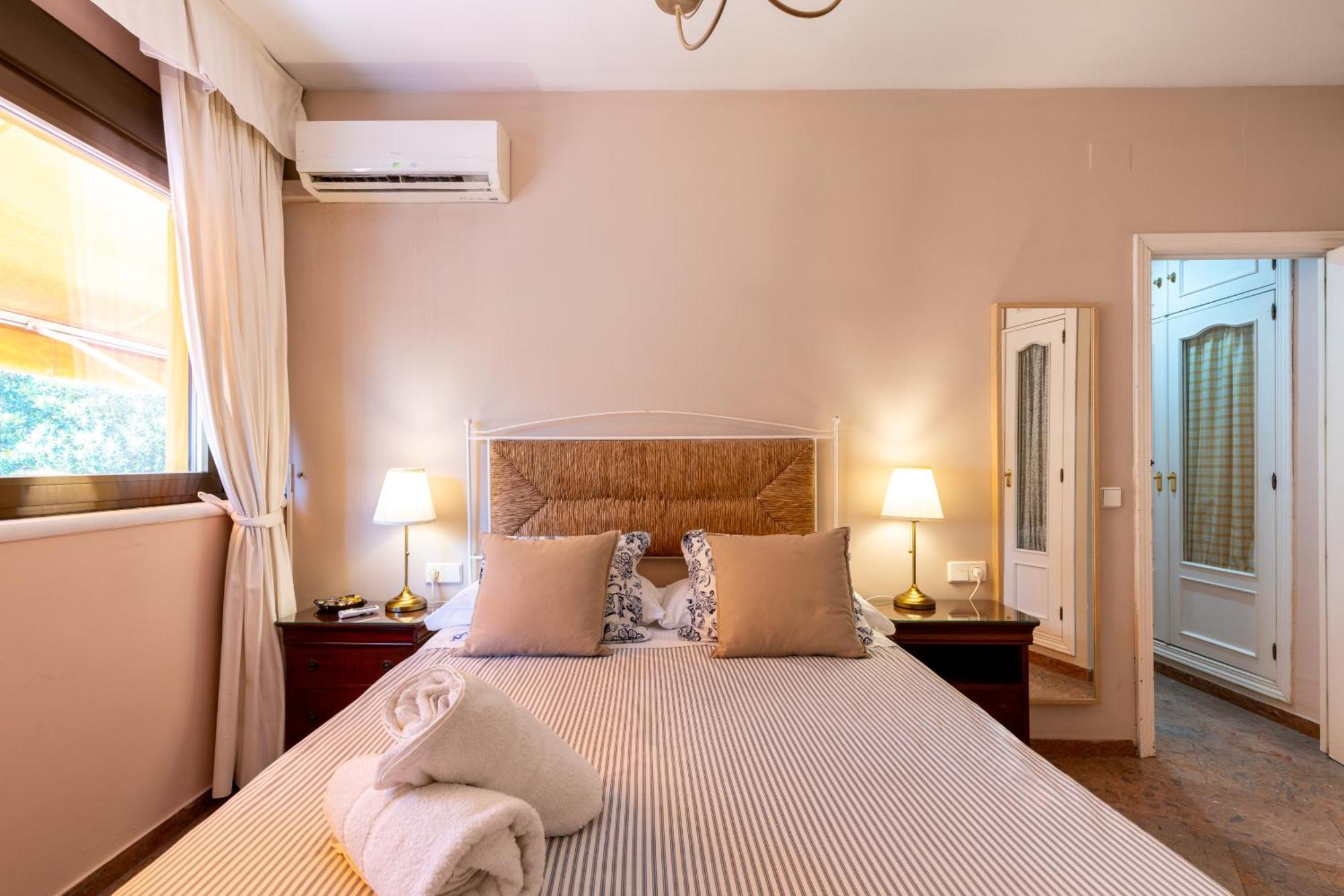 Penthouse!!! Center Of Seville!!! 2 Bedroom + 2 Bath!!! Dış mekan fotoğraf